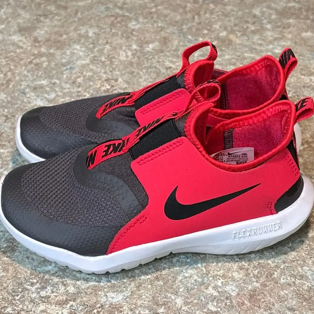 Nike Flex Runner Red & Black Children's Slip on Play Athletic Sneakers Size 12.5